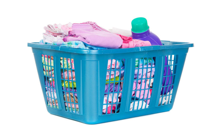 چگونه لباس‌های کودکتان را به درستی بشویید