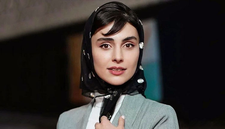 پوشیدن مینی اسکارف به سبک بازیگران ایرانی