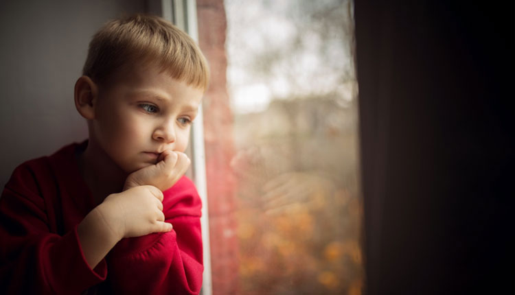 عوامل مؤثر در ایجاد افسردگی در کودکان