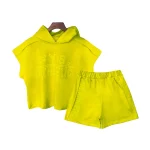 تیشرت کلاهدار و شلوارک دخترانه